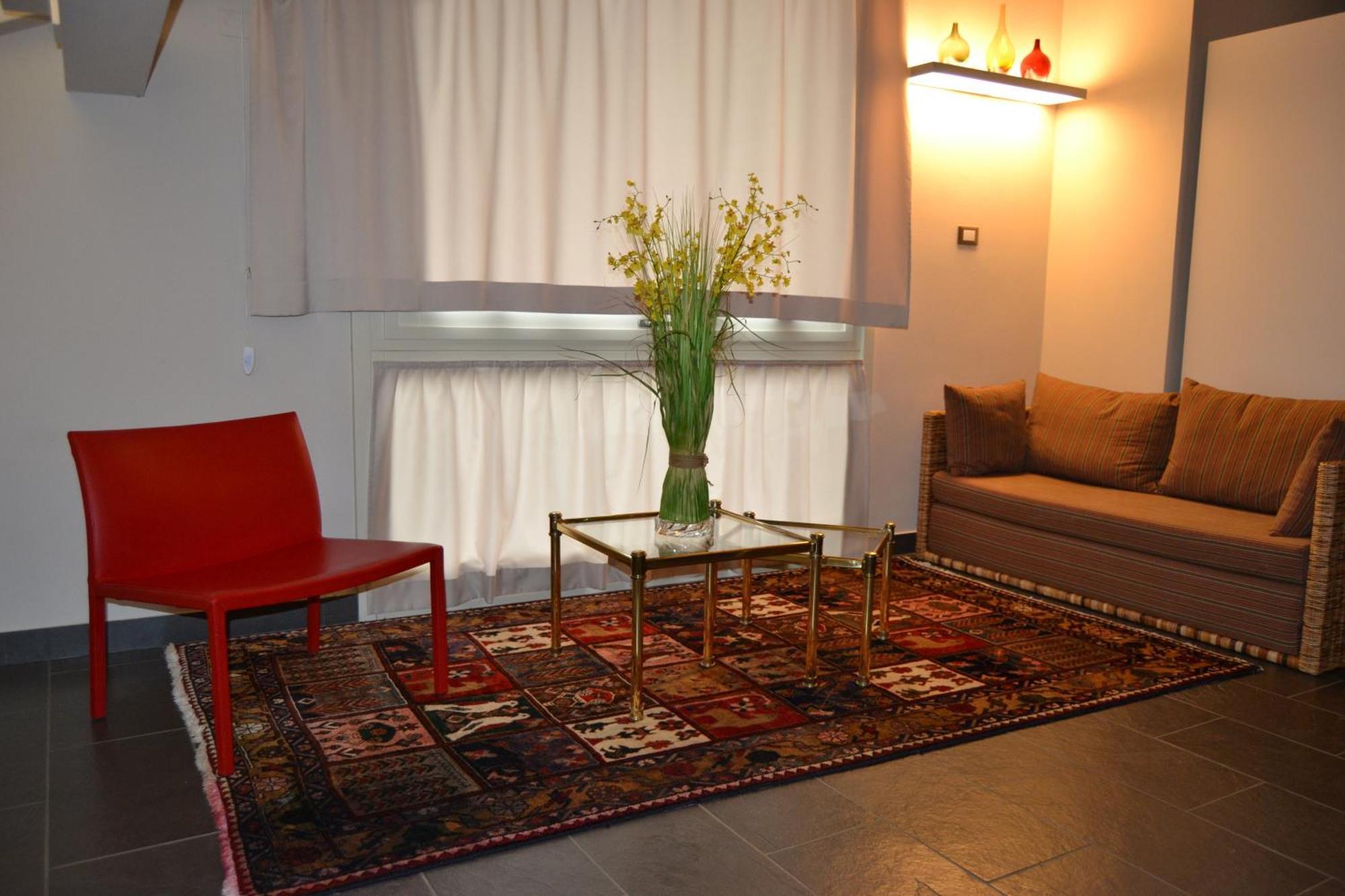 Relais Borgo Del Gallo Acqui Terme Bilik gambar