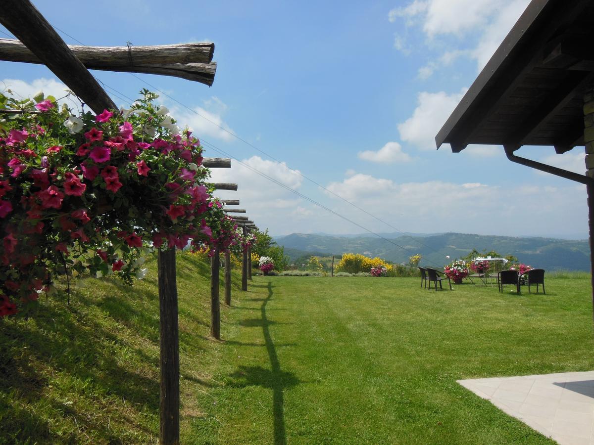 Relais Borgo Del Gallo Acqui Terme Luaran gambar